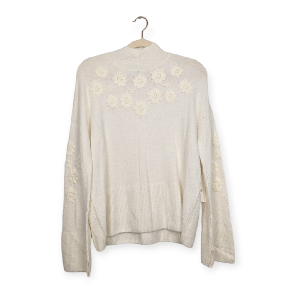 NWT CeCe Antique White Floral Mock Neck Sweater Size M